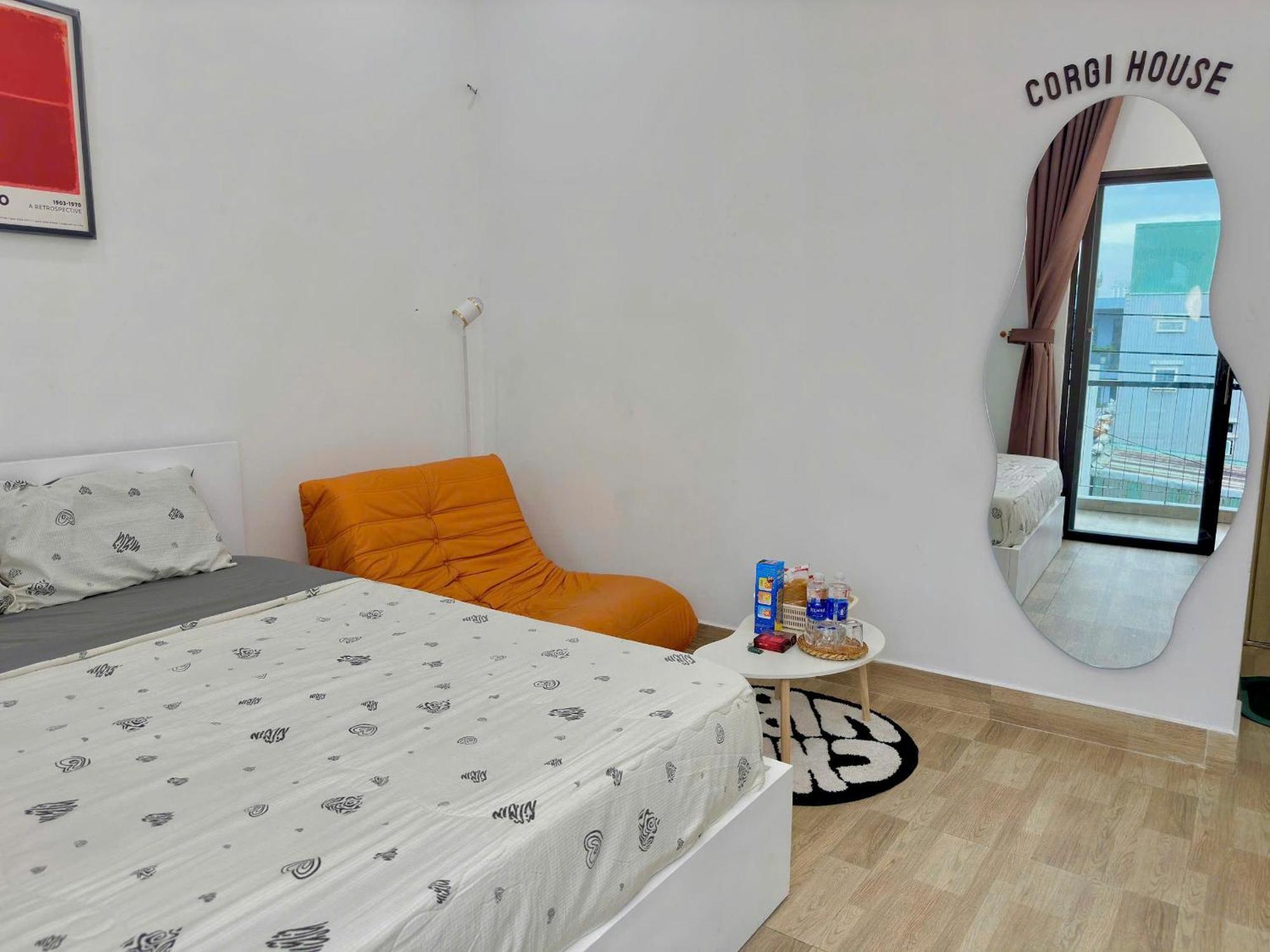 Corgi House Beachstay * Da Nang