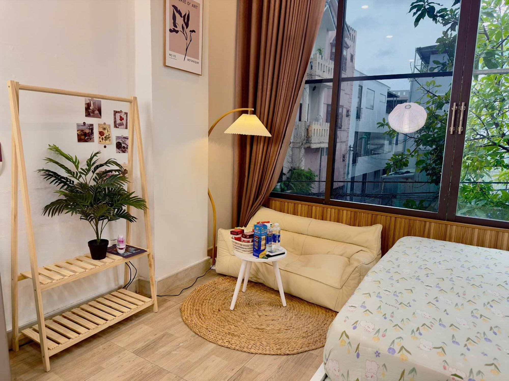 Corgi House Beachstay Da Nang