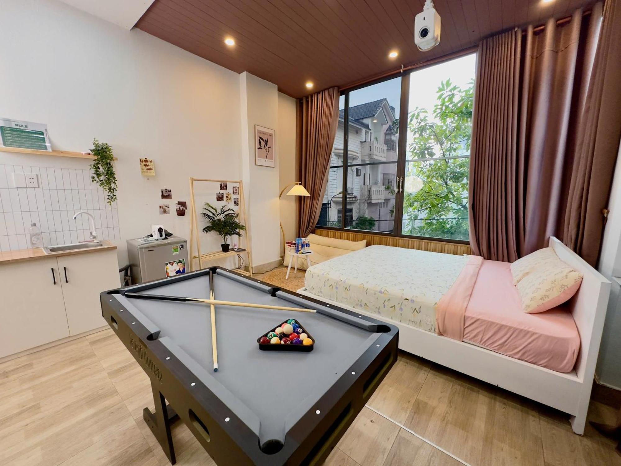 Corgi House Beachstay *